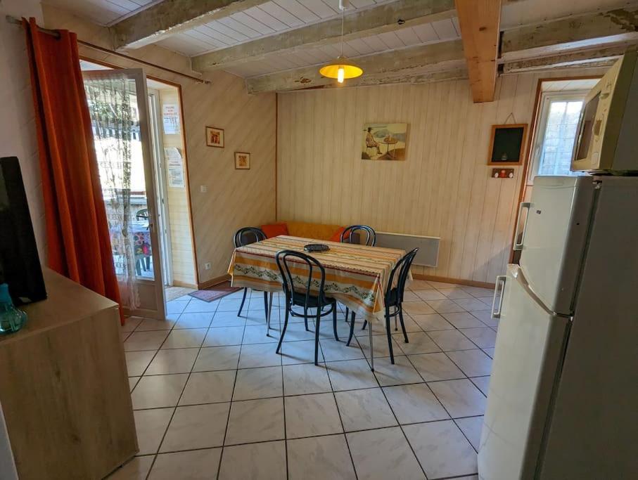 Gite Elisa Vals-les-Bains Luaran gambar